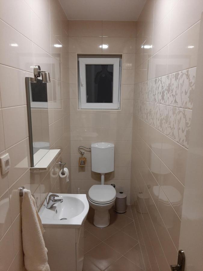 Apartment Nika Banjol Dış mekan fotoğraf